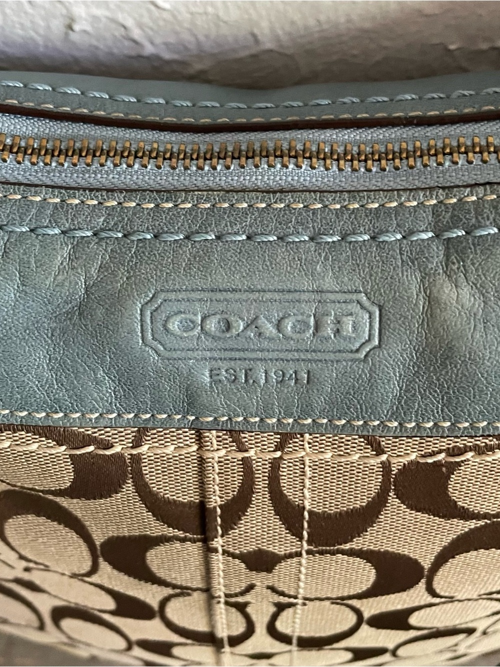 Vintage Y2K Coach signature Logo Blue & Brown Crossbody Shoulder Bag Zip Pockets - Picture 15 of 16